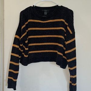 Crop sweater